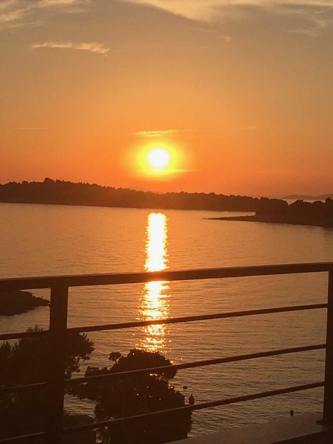 Apartman Ana Primosten Luaran gambar